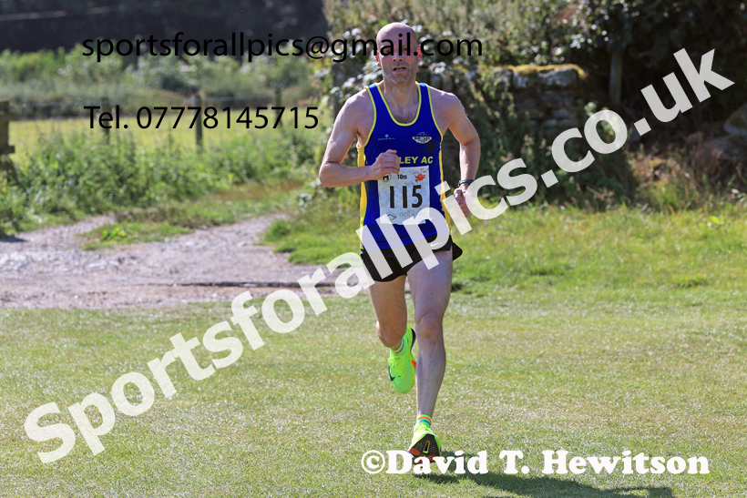 The 2026 Tynedale Jelly Tea 10 Mile Road Race, Matfen, Northumberland. Photo: David T. Hewitson/Sports for All Pics